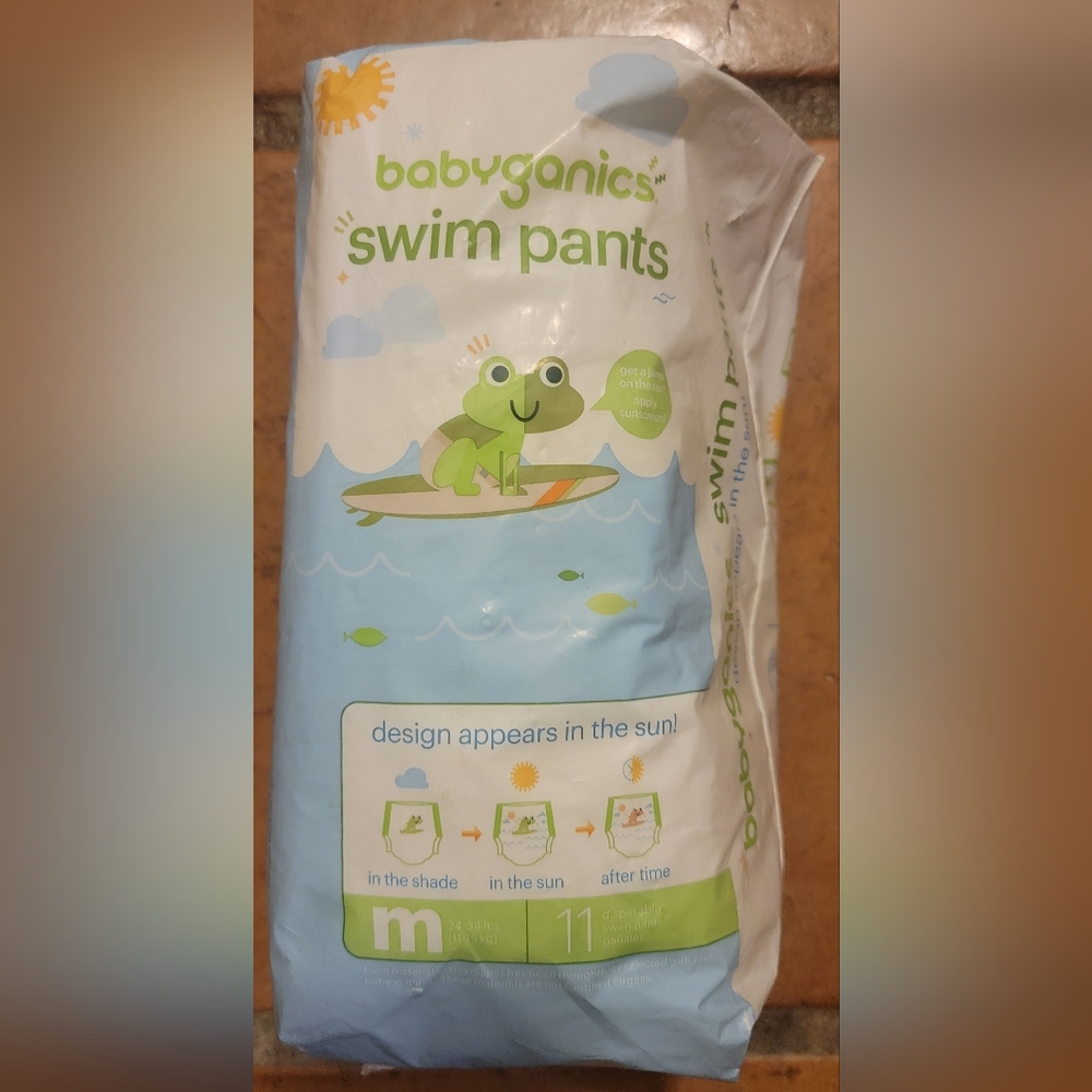 New Babyganics Swim Pants Sun Sensing Color Changing Medium 11 Ct 24 - 34 lbs